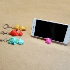Keychain / Smartphone Stand 3D model by Shira
