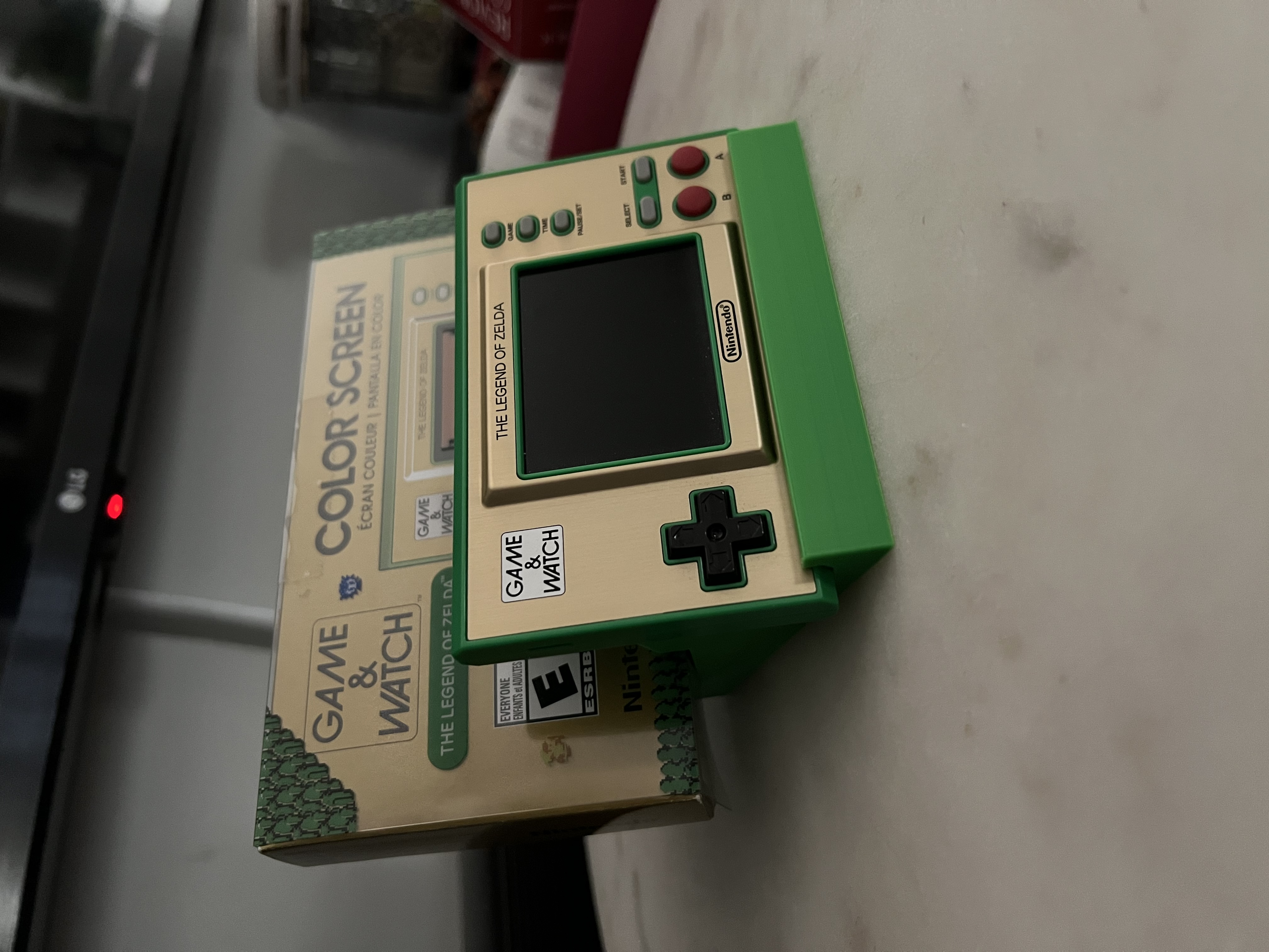 3D Printable Game Watch Zelda Stand by CANAVESE DANIEL