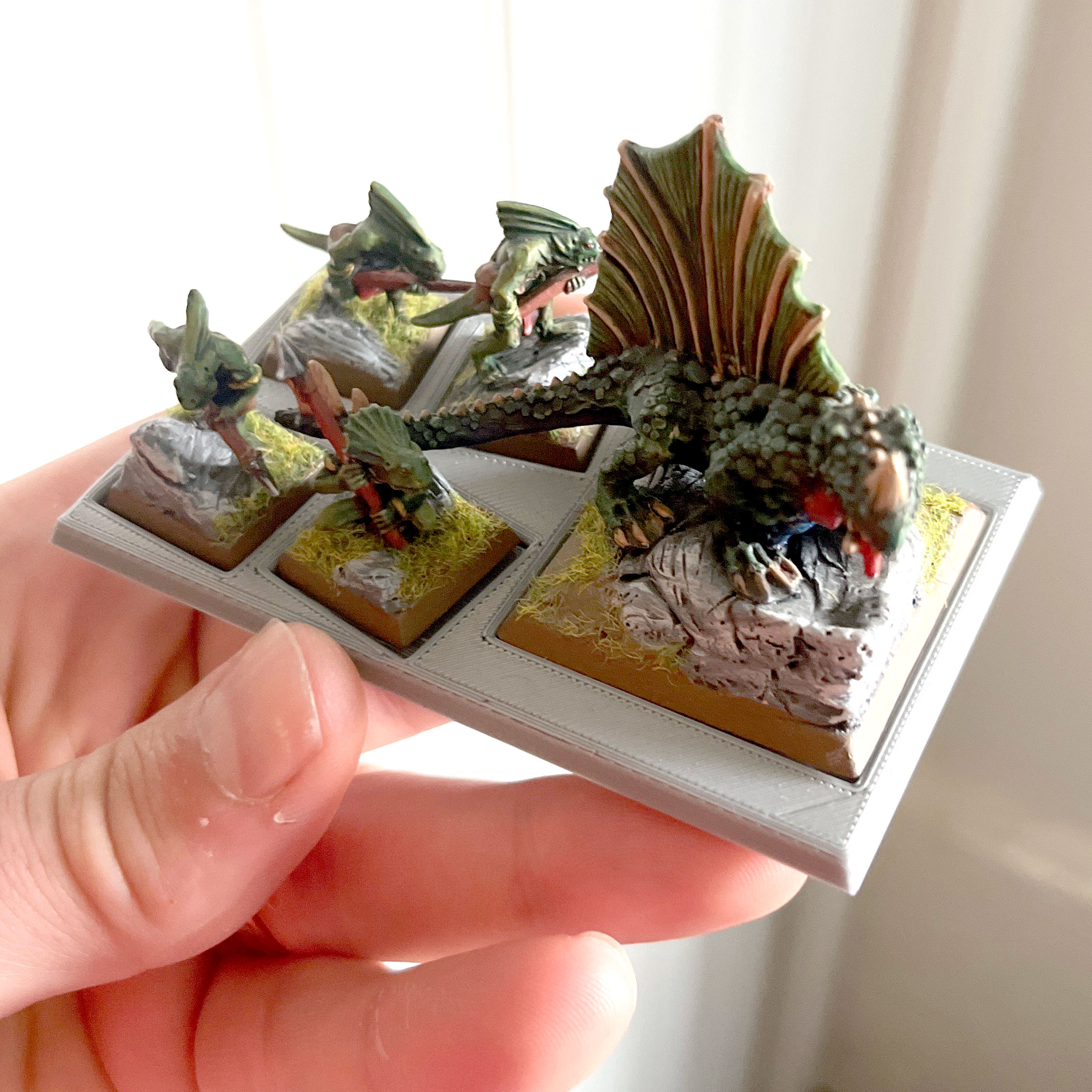 Beast Handler Skirmish Tray - 40mm & 20mm (Salamander)