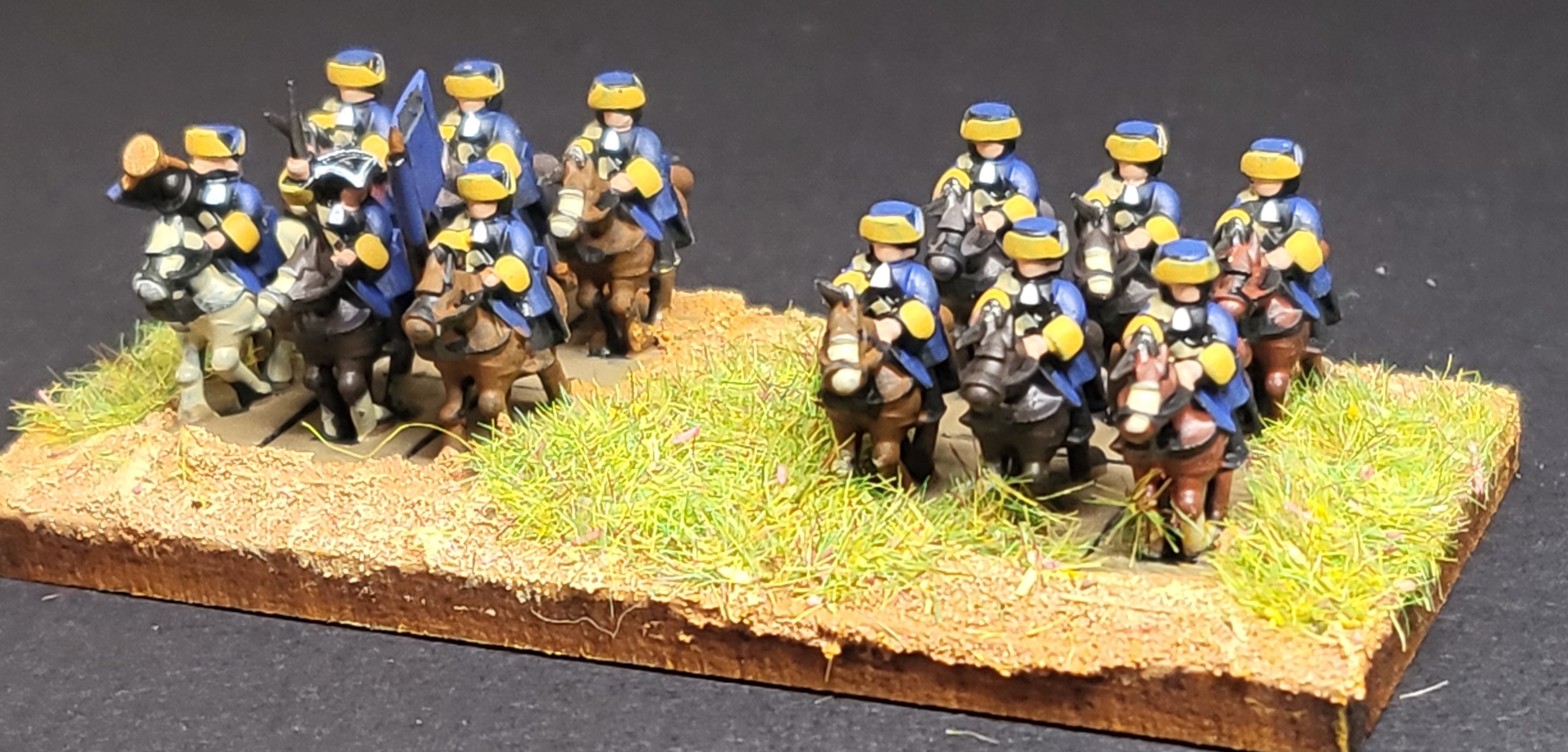 6mm GNW Cavalry with karpus and swords charging