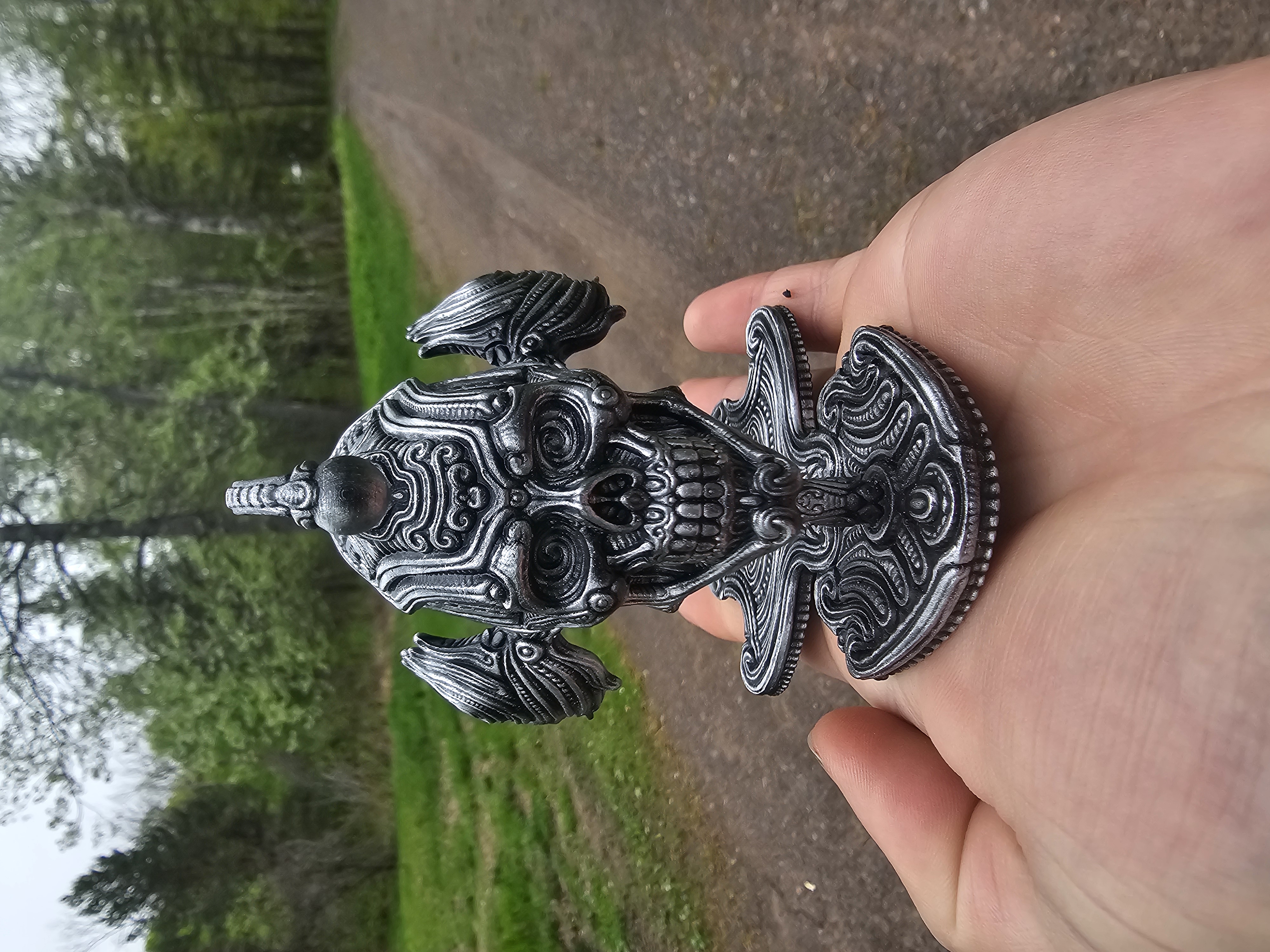 Angler Skull