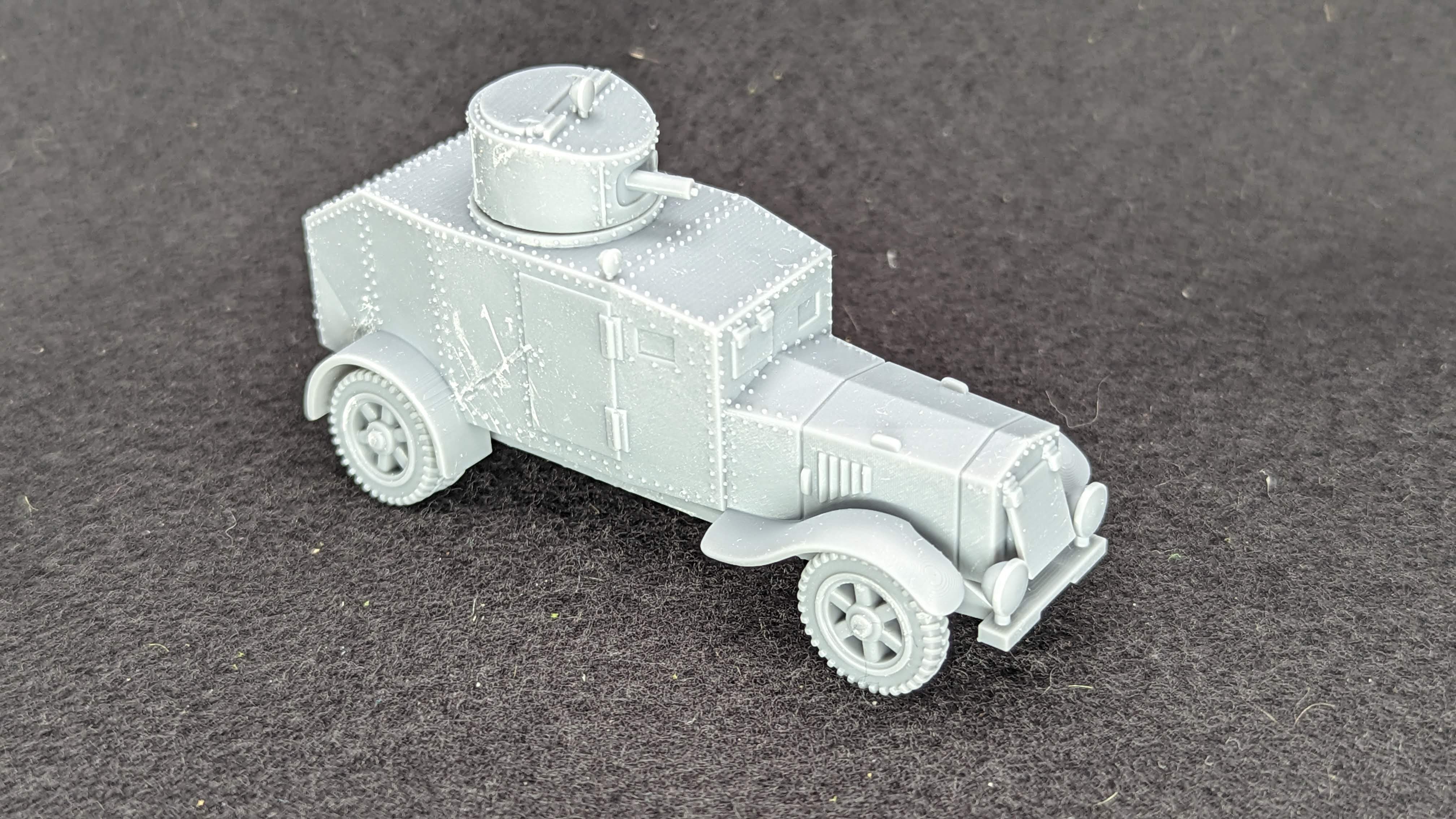 Type 92 Osaka armored car - Hokoku (4x4) + 2 Tankmen (Japan, WW2)