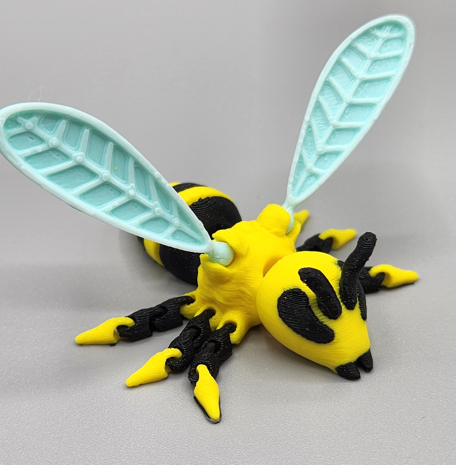 Cute Flexi Bee And Bee keychain Variant