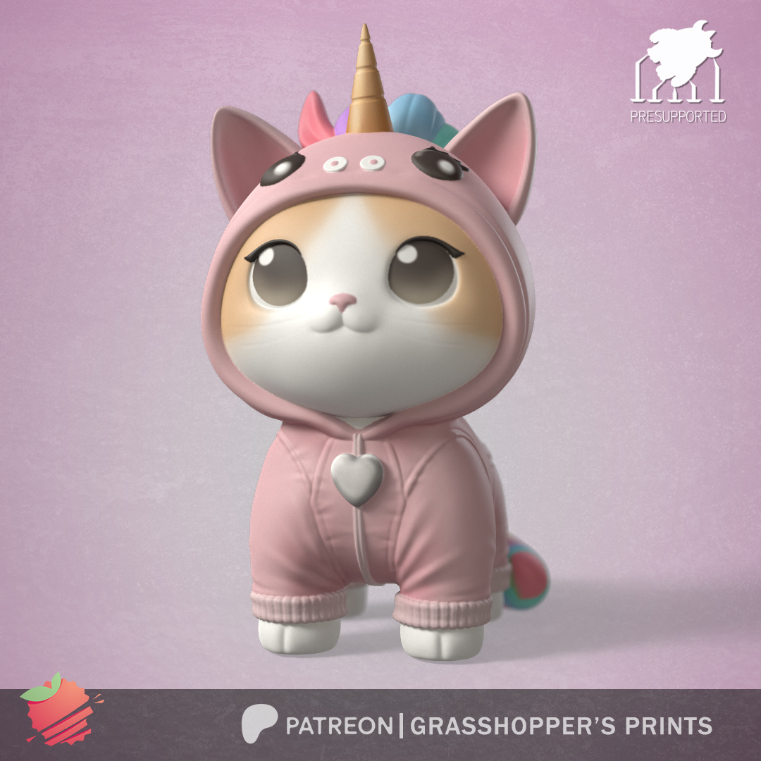 COSTUMED CAT UNICORN