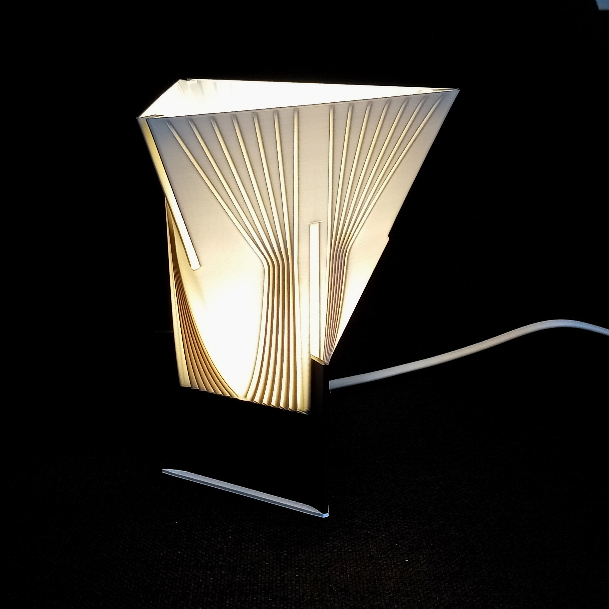 LAMPE HOMMAGE ART DECO