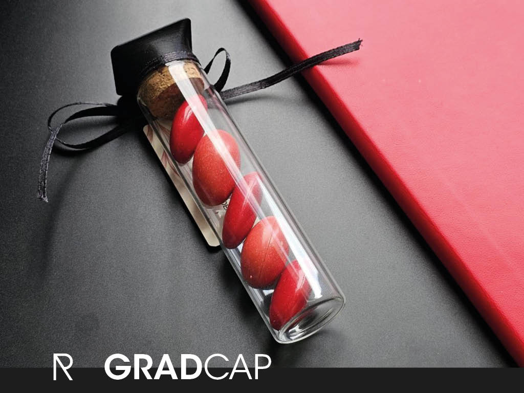 GradCap