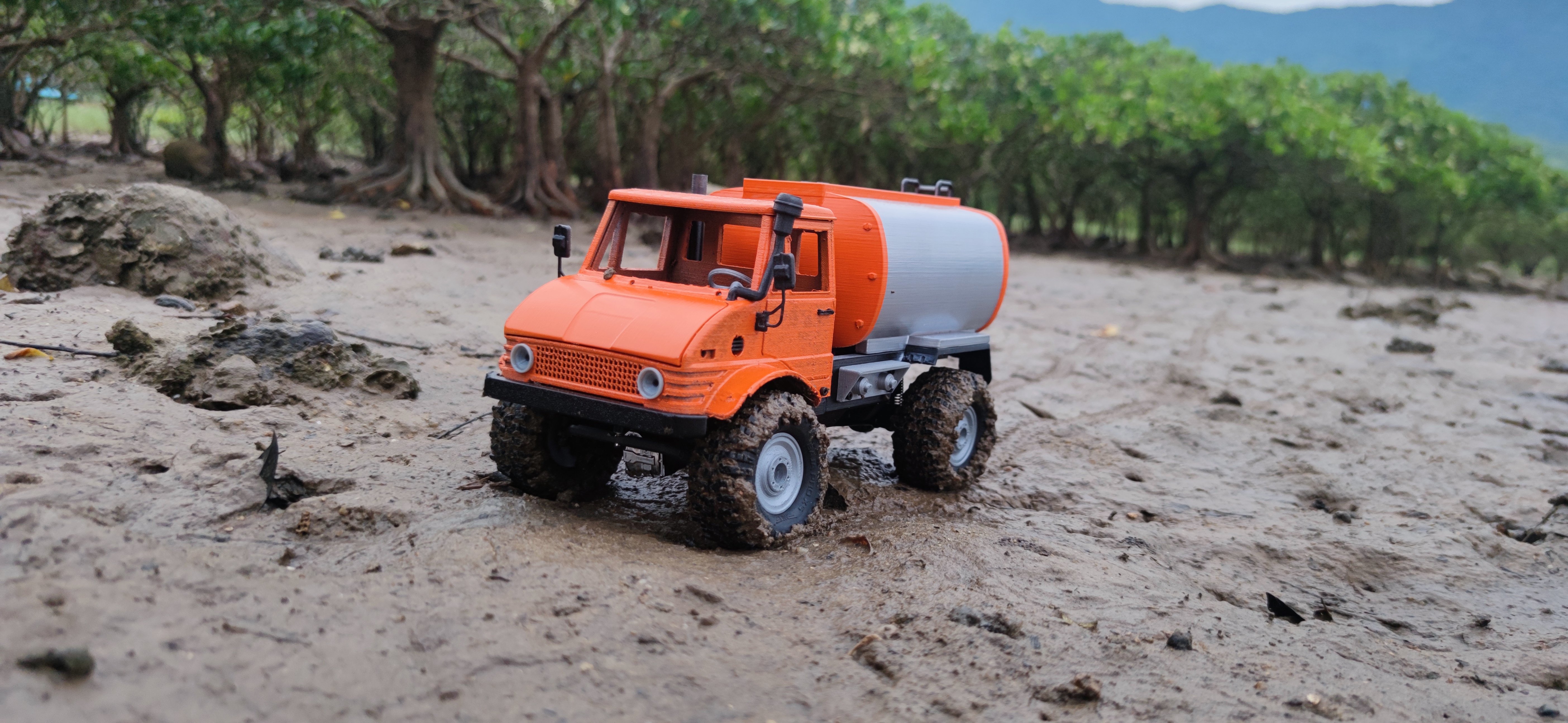 Crawler Baby Bog 406 Front Cab - 1/18 TRX4M RC body
