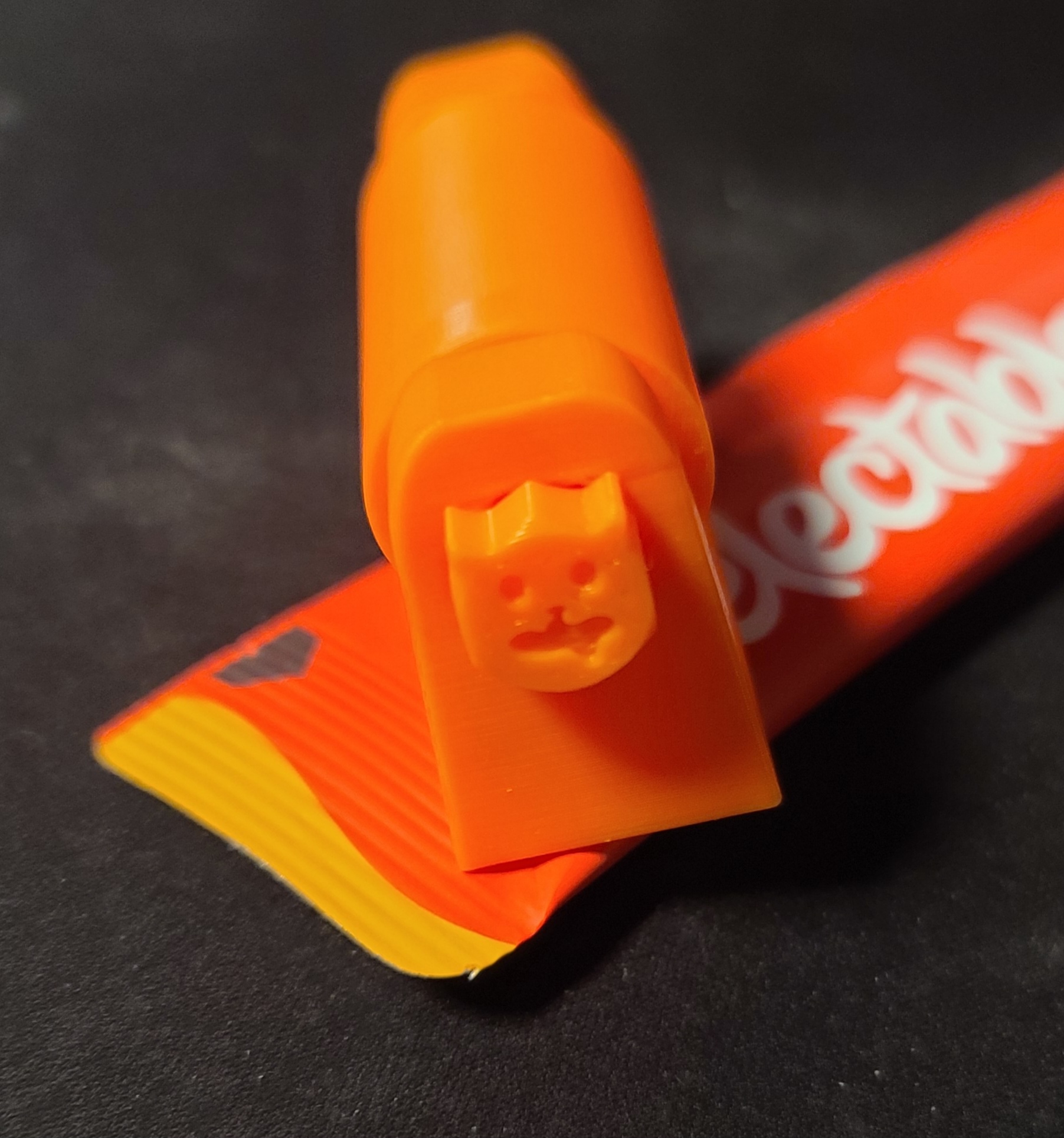 Treat Squeezing Roller