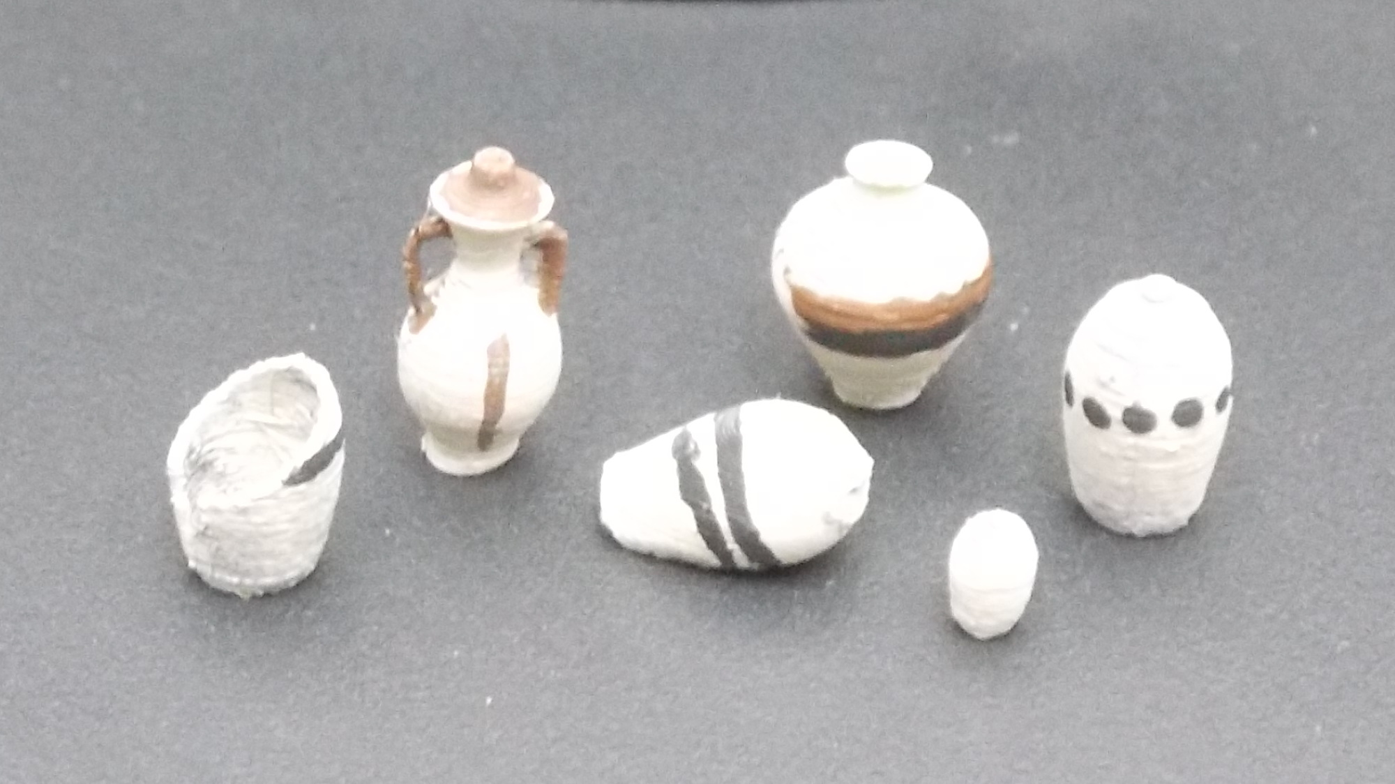 Urns