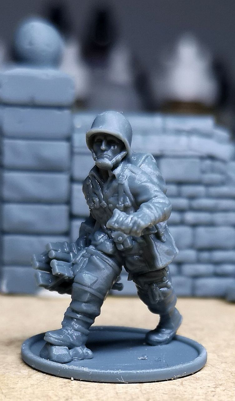 WW2 28mm US PARATROOPER MEDIC