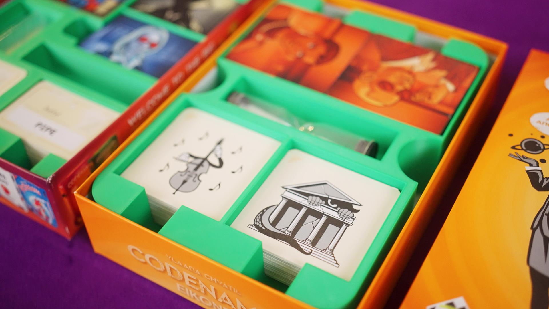 Codenames Pictures Insert