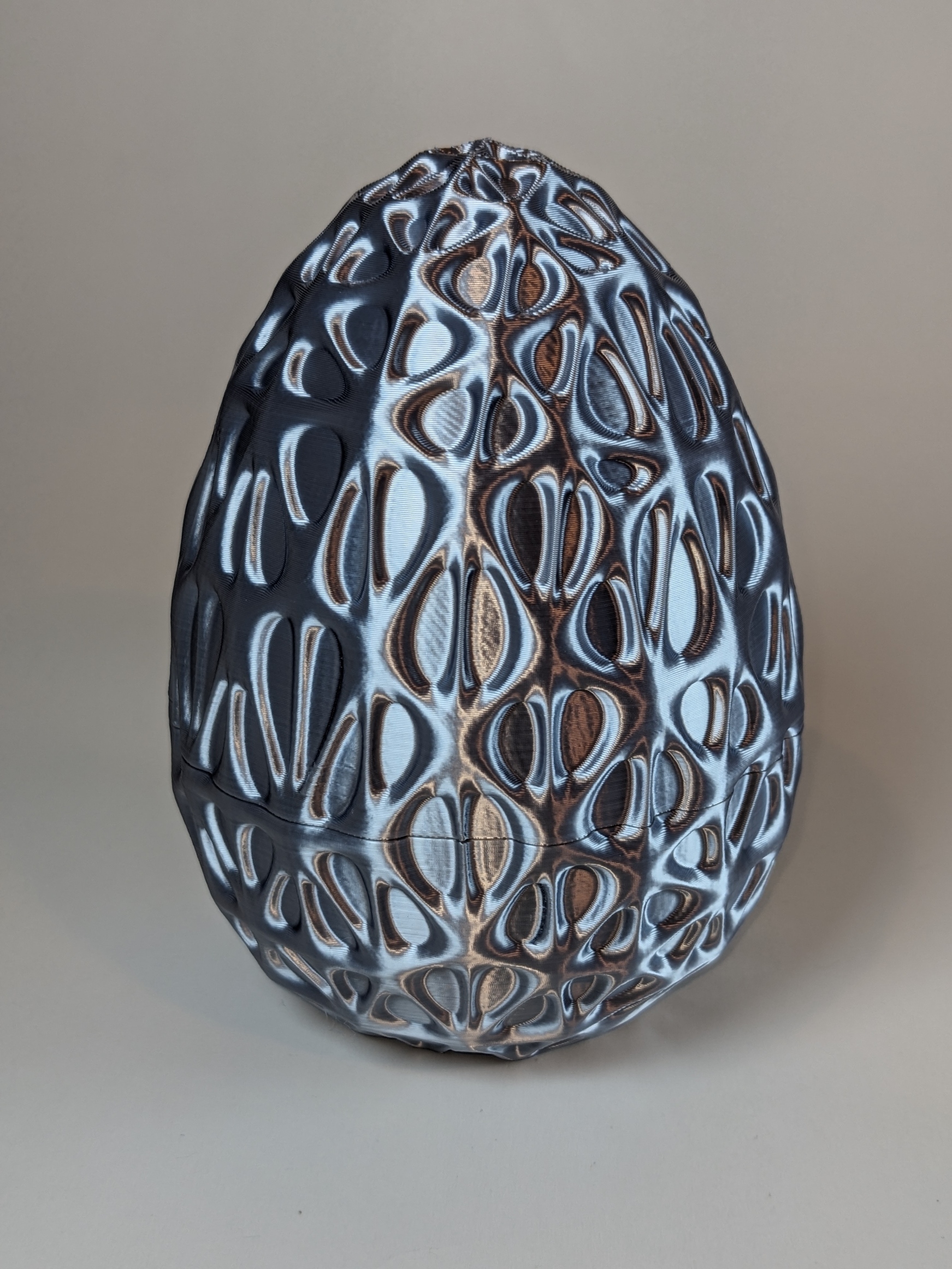 Voronoi Egg