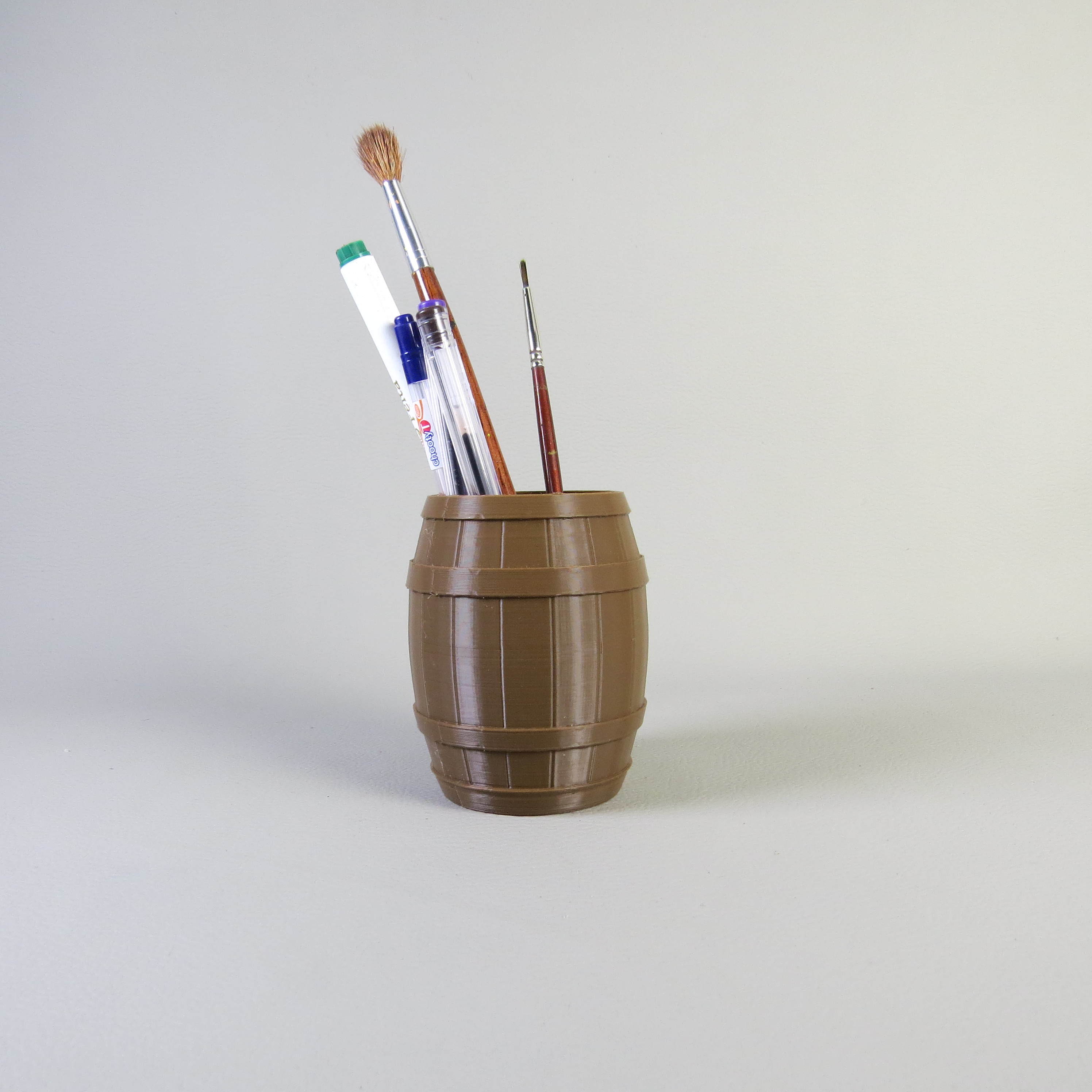 Wooden Beer Barrel Pen Holder