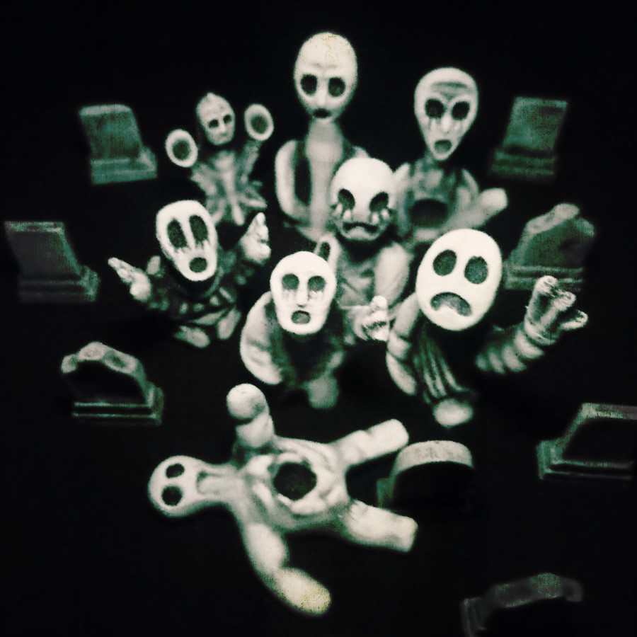 Statues from the Graveyard - supportless