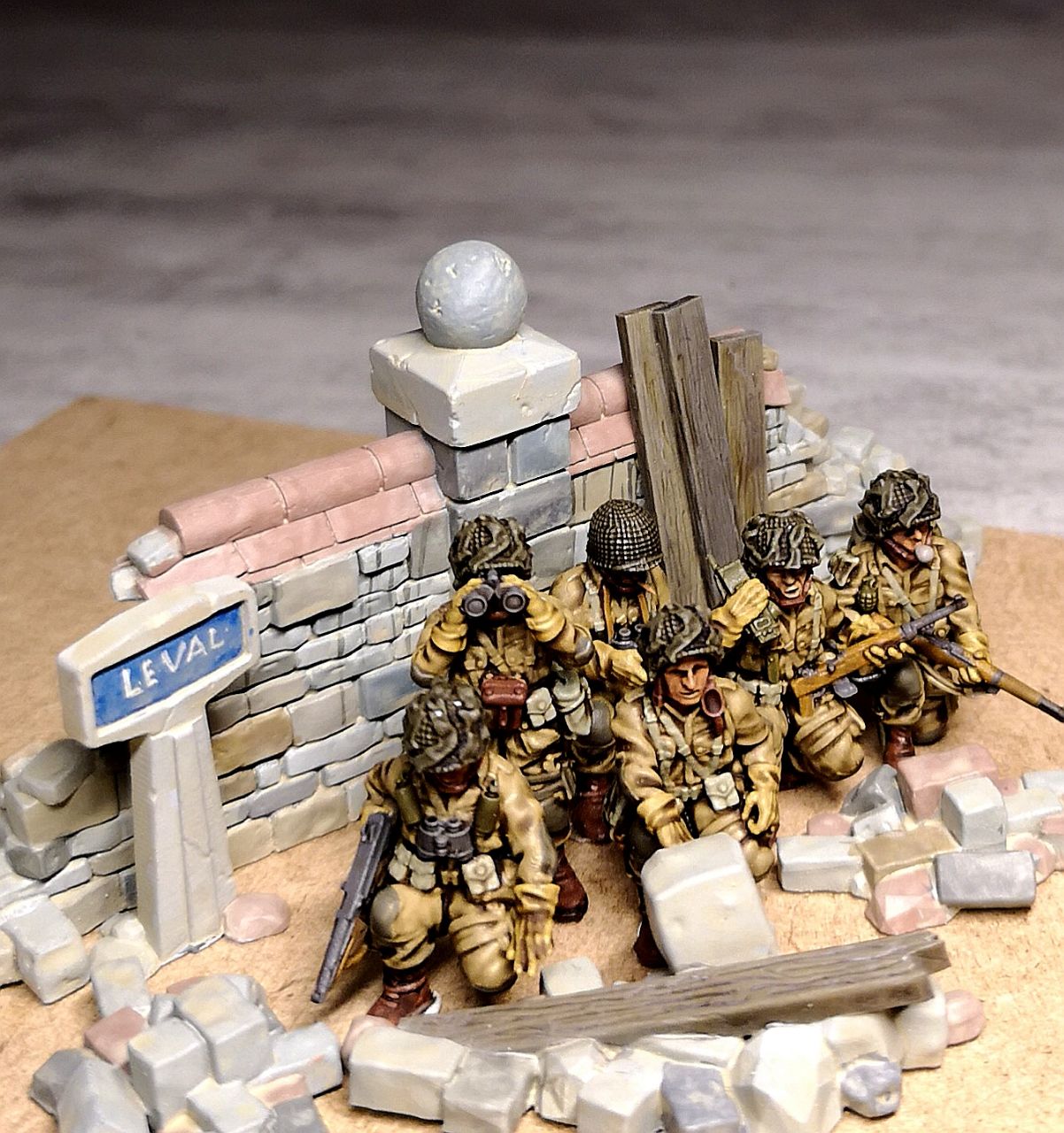 WW2 28mm US PARATROOPER COMMAND GROUP DIORAMA*