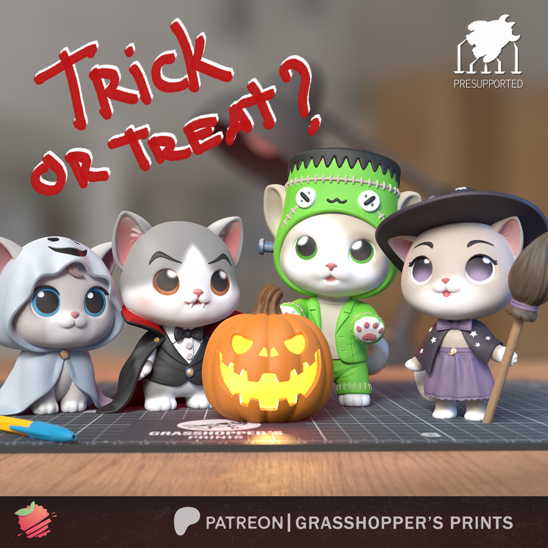 Halloween Costumed Cats!