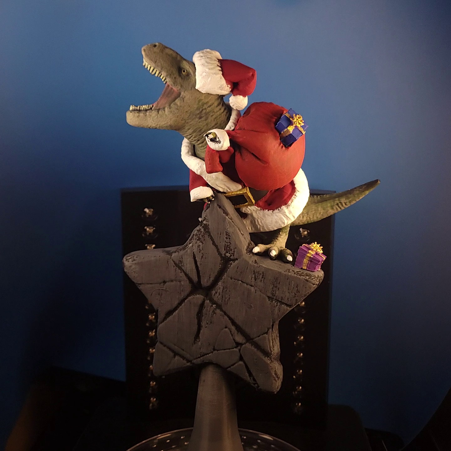 Christmas T-Rex: Guardian of the Tree