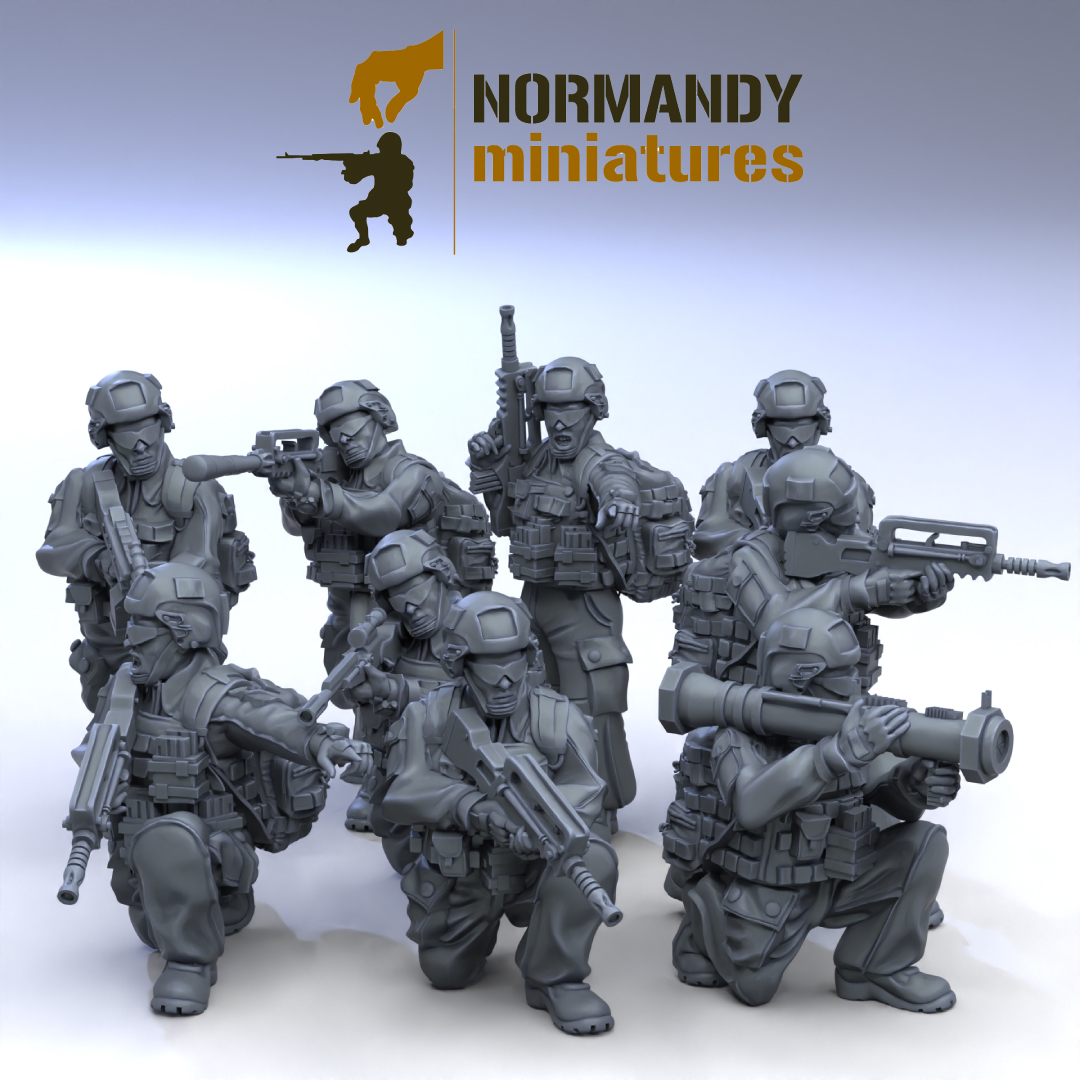 French modern soldiers with FAMAS squad 1